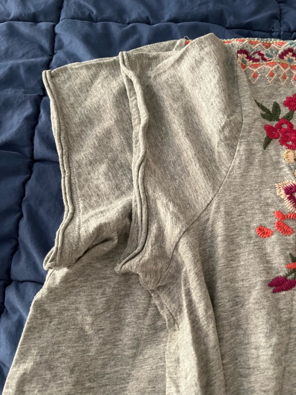 Johnny Was heavily embroidered floral 100% cottontunic top L May fit XL - Picture 15 of 16